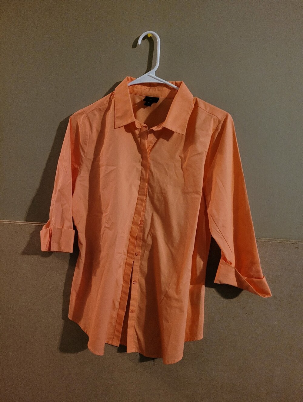 Worthingtom Long-Sleeve Button-Up Shirt - Peach M